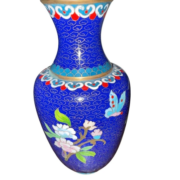 Vintage Cloisonné Enamel Vase – Blue Floral Design - Picture 3 of 8